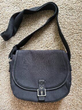 Retired Adjustable Thirty-One Free To Be Crossbody Bag Excellent Condition